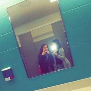 Meet your Posher, Chloe